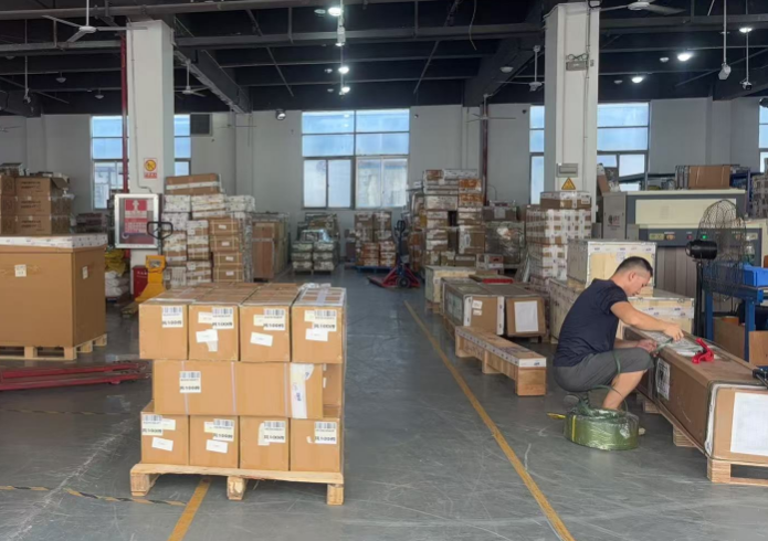 中国到俄罗斯的物流全面解析运输方式及选择指南